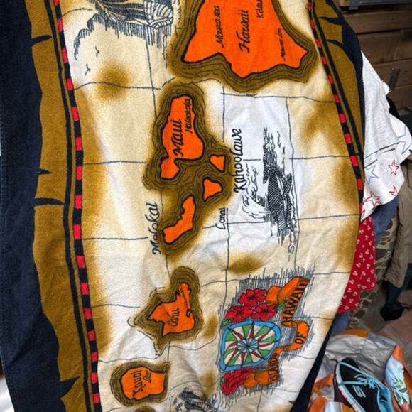 Vintage AJW Hawaii Islands Bath Beach 60"x30" Towel Maui Nuhau Molokai Kauai Map - Picture 3 of 8